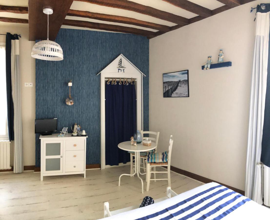 Le Chai De La Rose Spa Et Seances Bien Etre Doue-la-Fontaine Bagian luar foto